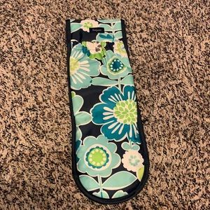 Thirty-One travel sleeve for styling tools